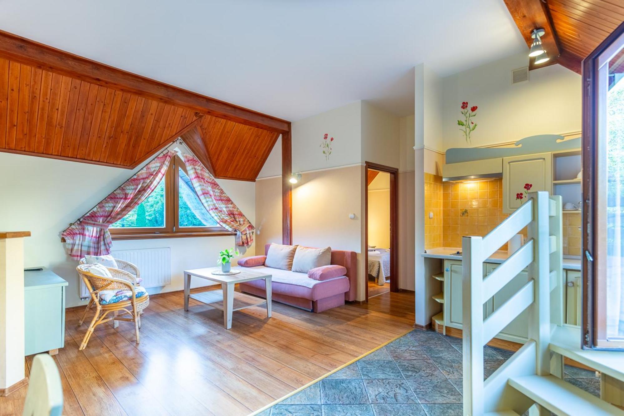לינה וארוחת בוקר שצ'צ'ירק Family Relax Widoki מראה חיצוני תמונה